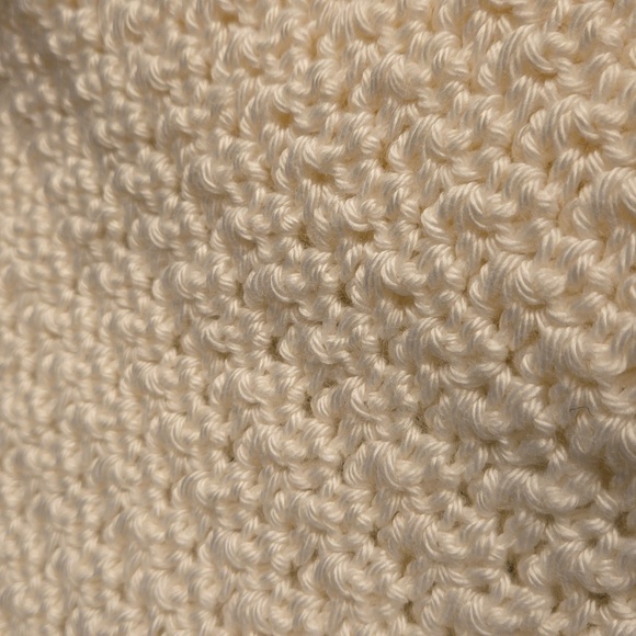 Handmade Pearl White Scarf - Picture 2 of 2